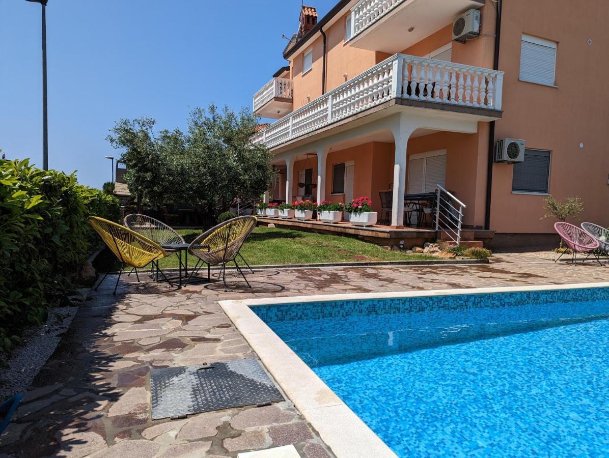 Villa Rosa Умаг Экстерьер фото
