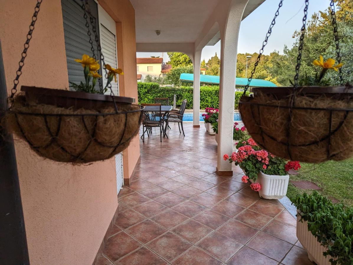 Villa Rosa Умаг Экстерьер фото